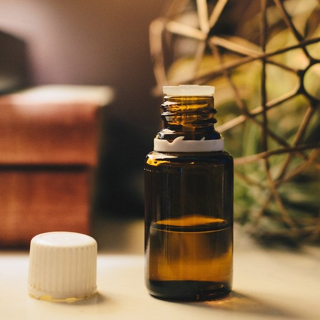 3 essential oil blend recipes for winter health and immunity